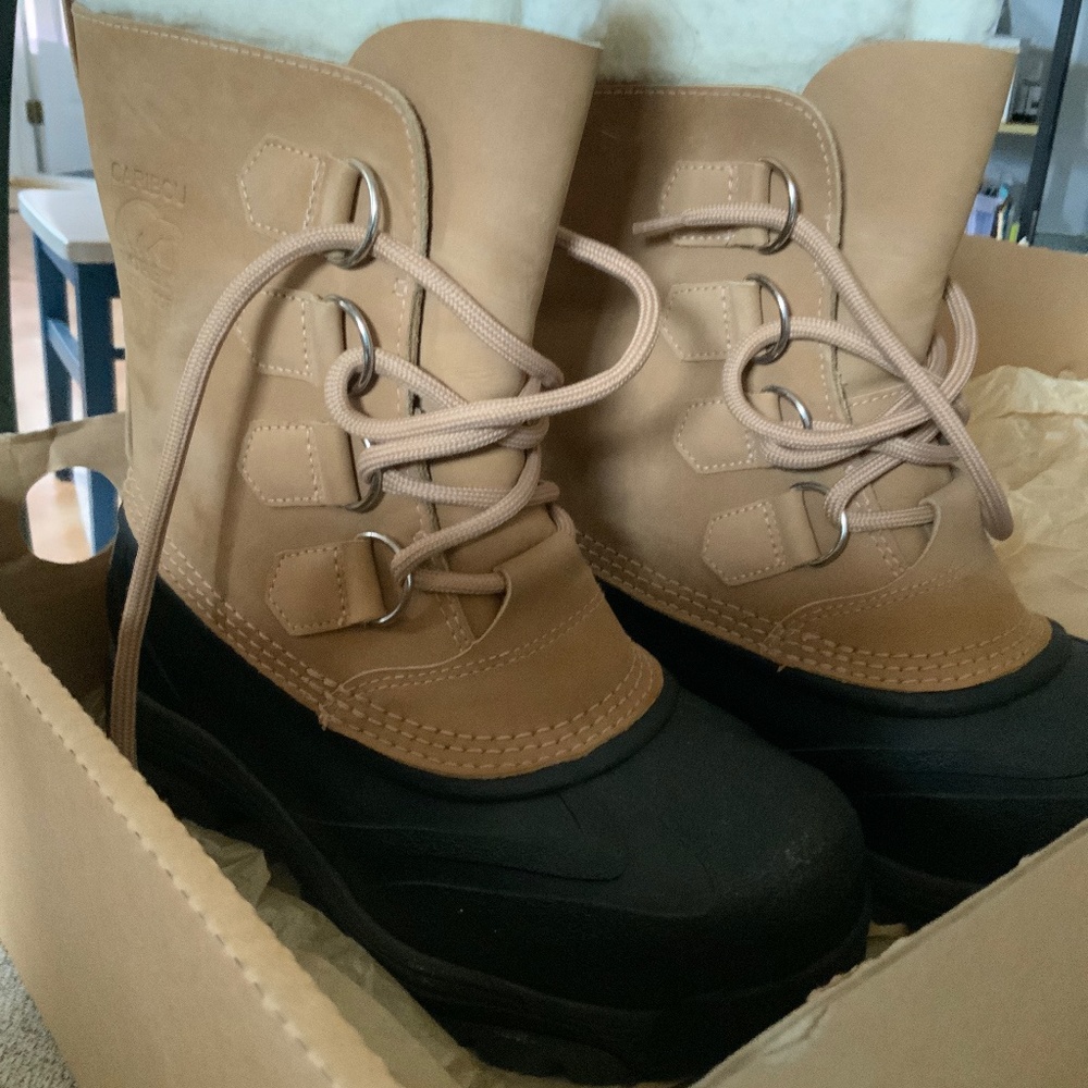 Sorel NIB Caribou Boot Buff Sherpa Lining
